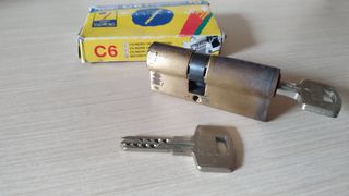 Bombin-cilindro seguridad + 2 llaves