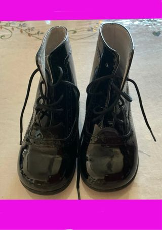 Botines charol niña Talla 23, marca Pisamonas