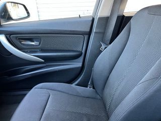 BMW  318D año 2015