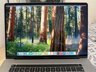 Portatil MacBook Pro 16 2019 Plata