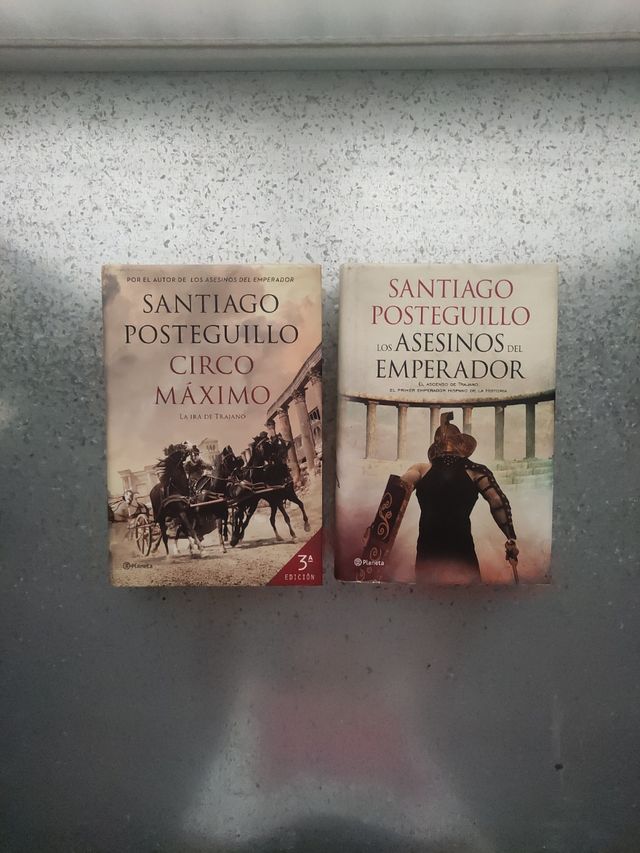 SANTIAGO POSTEGUILLO