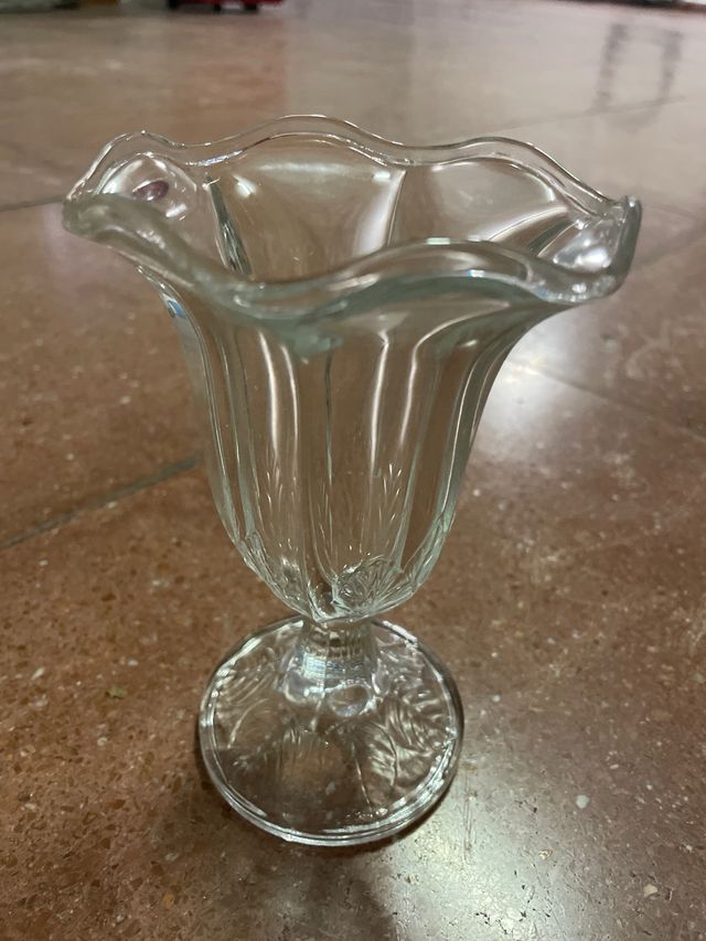 12 copas de helado de cristal