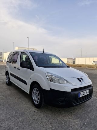 Peugeot Partner 2011