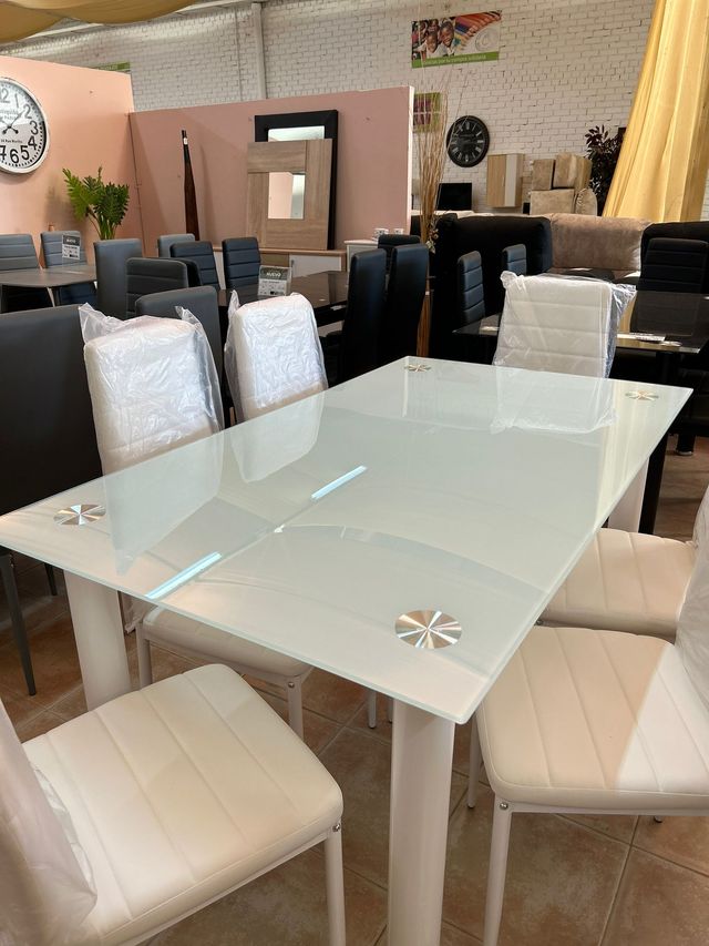 Conjunto Mesa 6 Sillas Blancas - Nueva