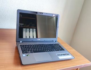 Portátil Acer 15" i7 8GB 1TB Nvidia W10