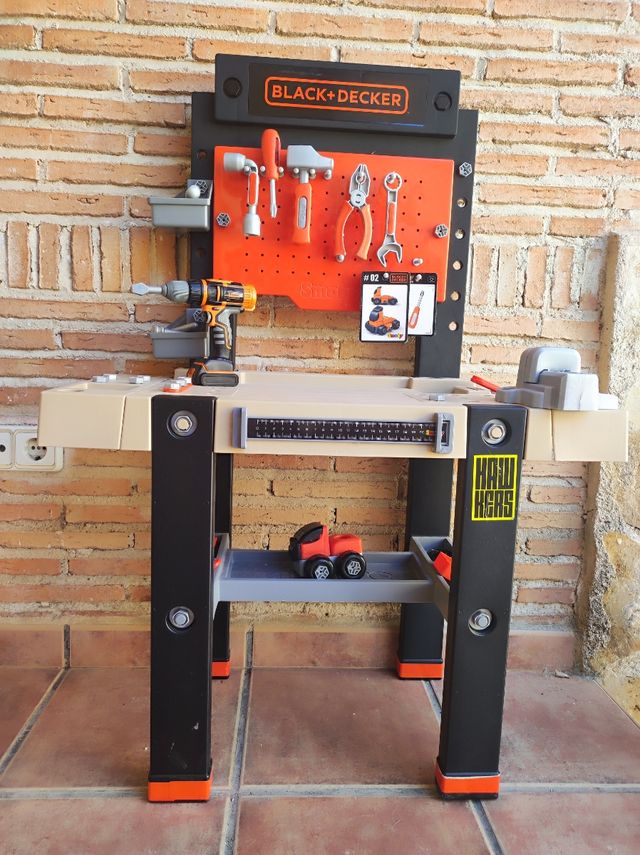 Banco de Trabajo Infantil Black+Decker