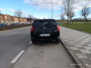 Peugeot 5008 2010