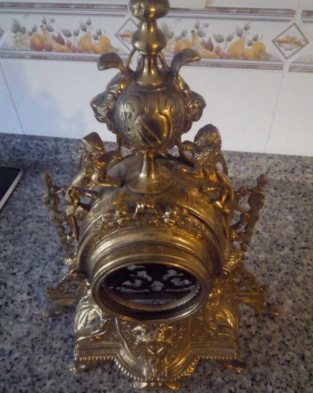 Reloj de Bronce Portugués Años 70