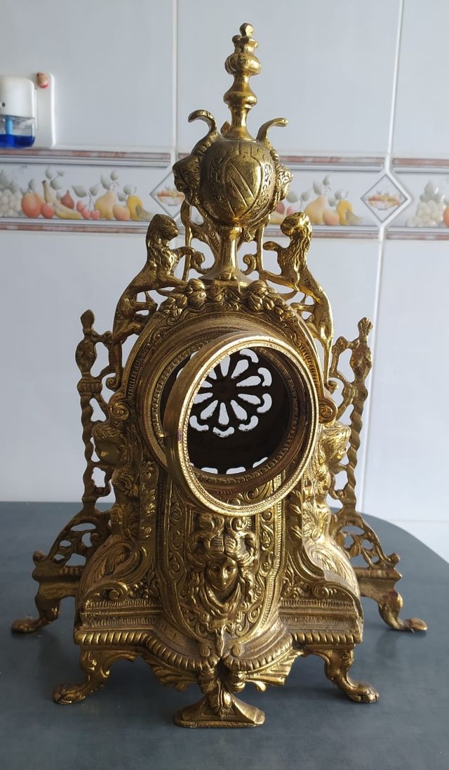 Reloj de Bronce Portugués Años 70