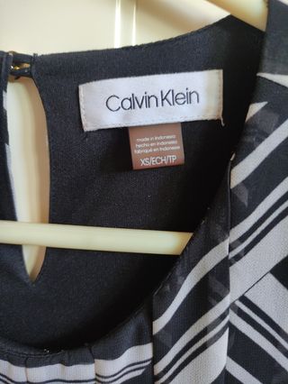 Blusa sin mangas Calvin Klein XS