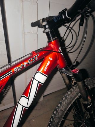 Bici doble suspensión proyecto bandit