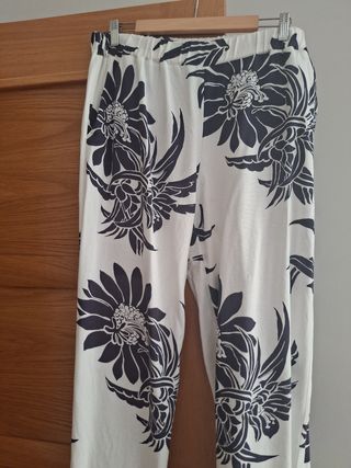 Pantalón de lino estampado floral XL.