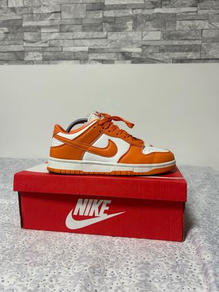 Zapatillas Nike Naranja y Blanco