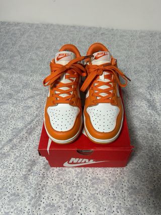 Zapatillas Nike Naranja y Blanco