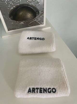 Falda deportiva niña ARTENGO blanca
Talla 14