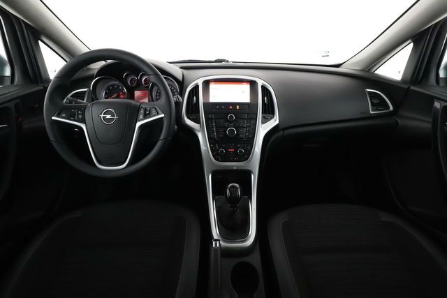 Opel Astra 1.4 Turbo Selective