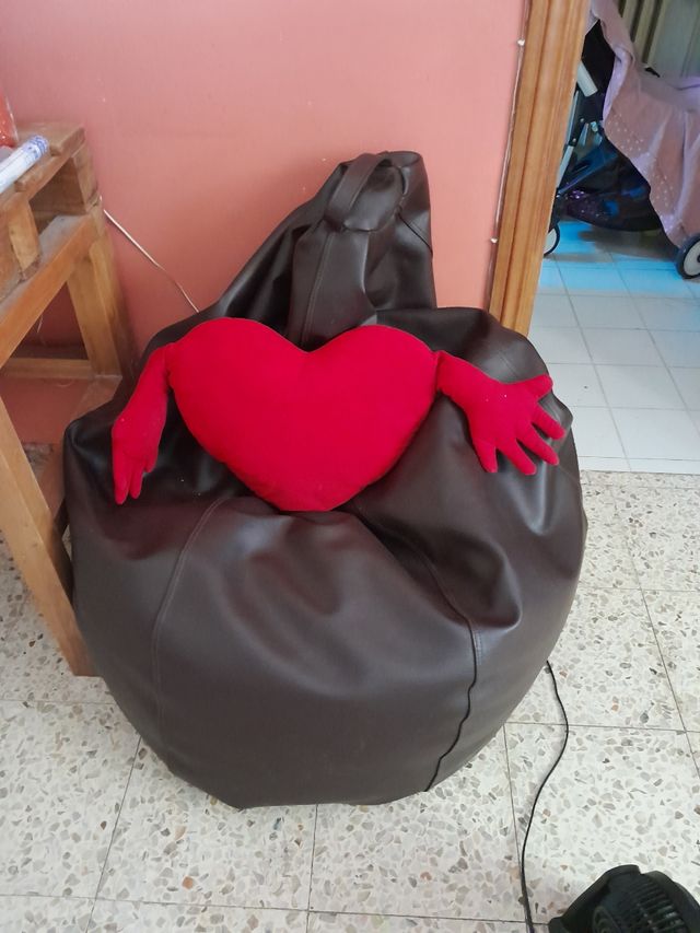 Puf Marrón súper cómodo!! Esta impecable!