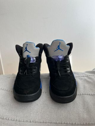 Zapatillas Jordan 5 Negro y Azul