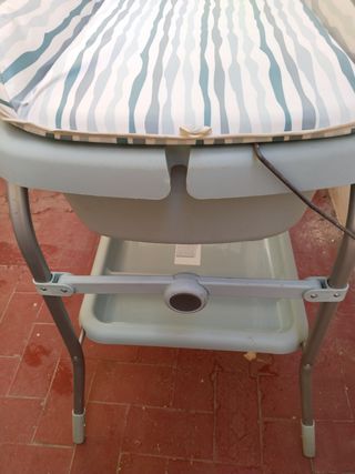 Cambiador bañera bebé marca Chicco
