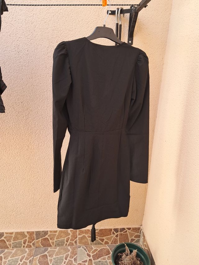 Abito nero High Spirits