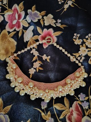 Gargantilla tejida perlas rosa y blanco