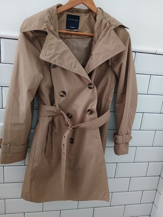 Gabardina Beige Lloyd's con capucha