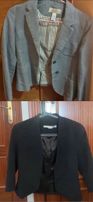 Lote 2 chaquetas: azul claro tipo vaquera y negra