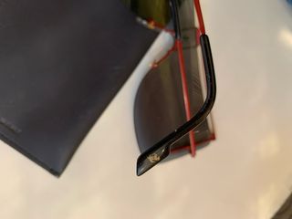 Occhiali da sole Ferrari Rossi e Grigio