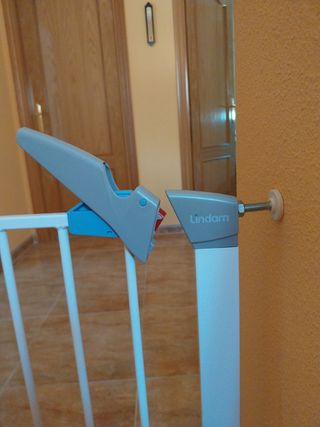 Barrera Escalera Bebé/Mascotas Lindam