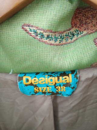 Abrigo fino Desigual