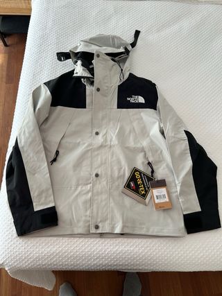 Chaqueta The North Face beige claro, Talla M