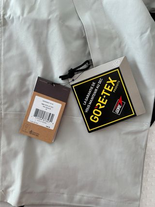 Chaqueta The North Face beige claro, Talla M