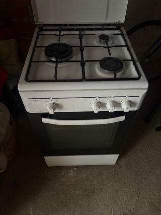 Cocina de gas Vitrokitchen con horno