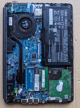 Portátil HP 14"