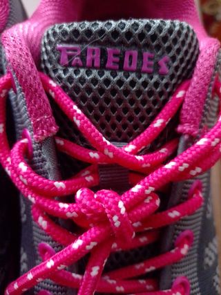 Zapatillas Paredes Mujer Gris y Rosa
