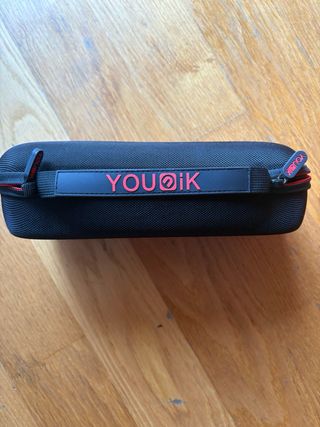 Nintendo Switch con funda gris