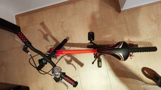 Bicicleta infantil roja