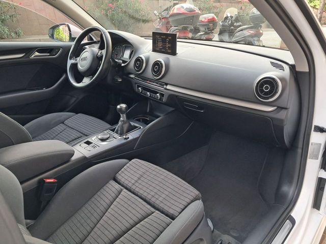 Audi A3 S line edition 2.0 TDI quattro