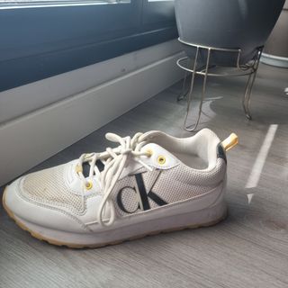 Zapatillas Calvin Klein CK Blancas y Negras