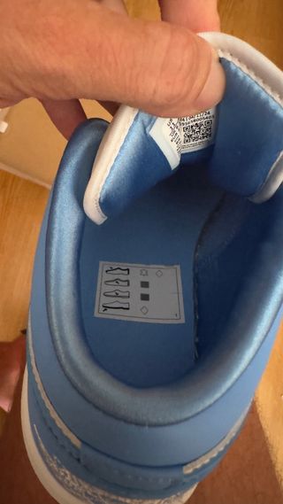 Air Jordan 1 Low University Blue