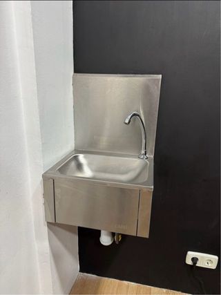 Grifo de lavabo de acero inoxidable
