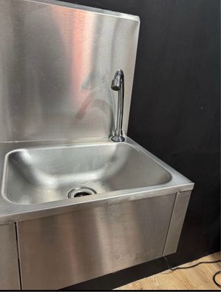 Grifo de lavabo de acero inoxidable