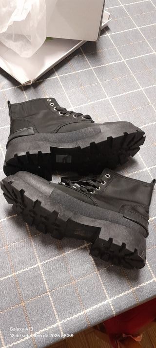 Botas pretas 39 novas