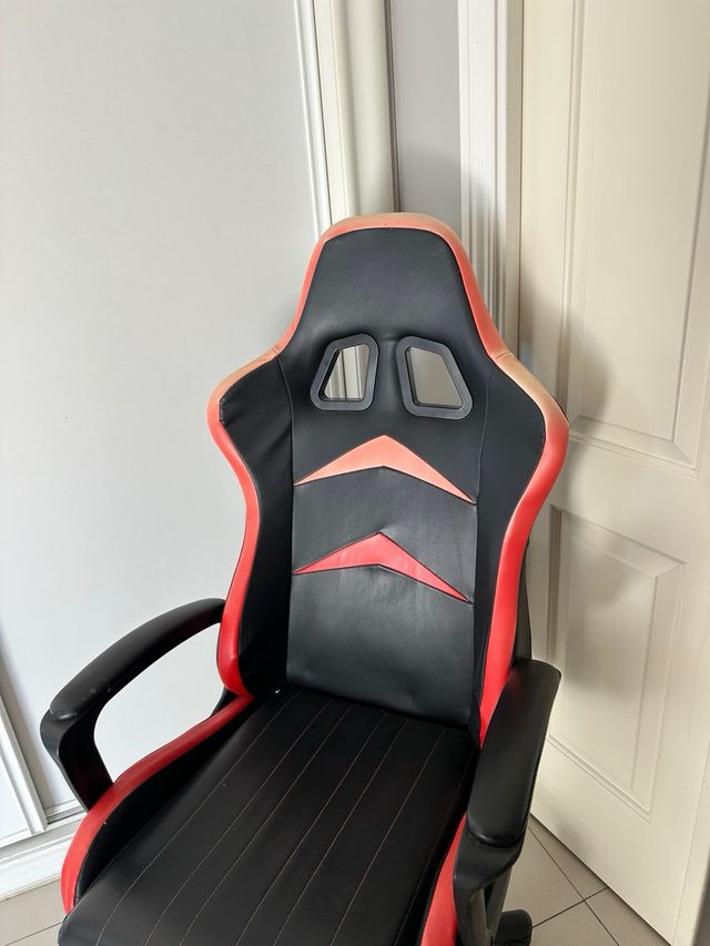 Silla Gaming Negra y Roja