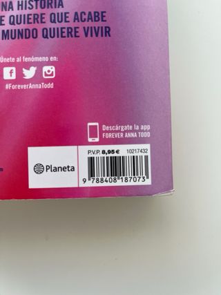 Libro After: En mil pedazos