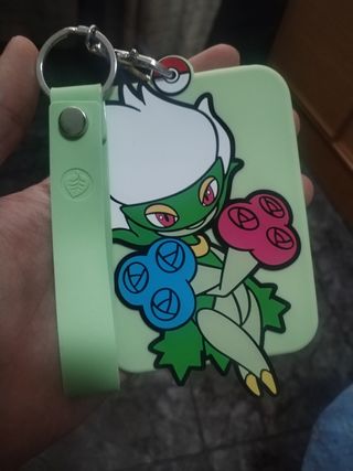 Carta Pokémon Roselia de Gardenia Display box. 