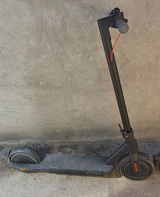 Patinete Eléctrico Negro