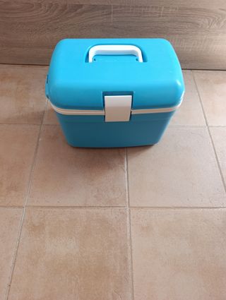 Neceser azul con asa