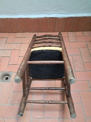 5 Sillas Antiguas Tapizadas, 40 euros cada una