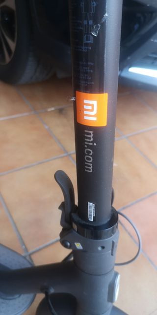 Monopatín Xiaomi Essential